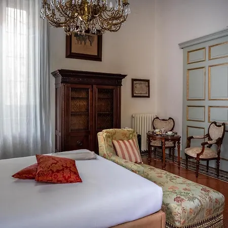 Palazzo Guido Lecce