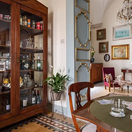 Nocleg ze śniadaniem Palazzo Guido 3*