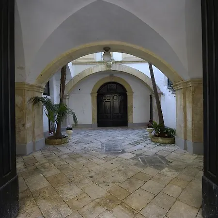 Palazzo Guido Nocleg ze śniadaniem